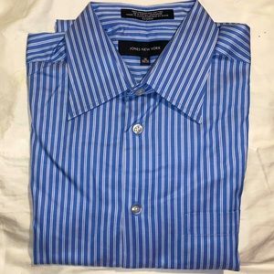 Jones New York men’s dress shirt.